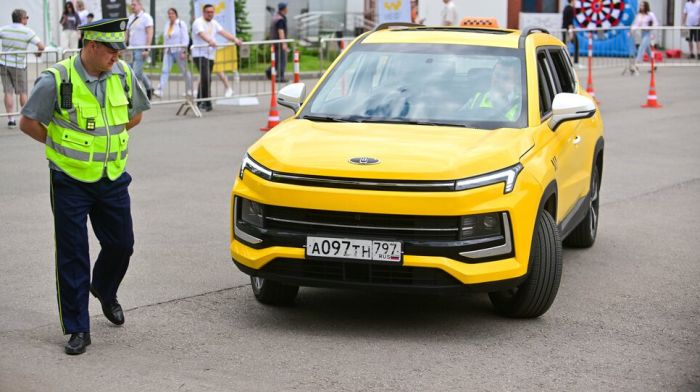 Автомобилисты потребовали маркировать несовместимые с управлением машиной лекарства