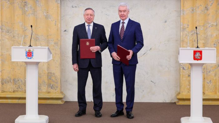 К московской ЕМИАС подключат поликлиники Петербурга      