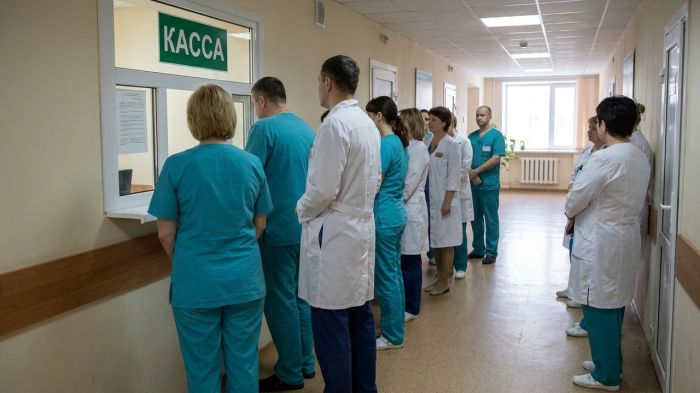 Минтруд РФ нашел нарушения при расчете зарплат в 41% проверенных медорганизаций