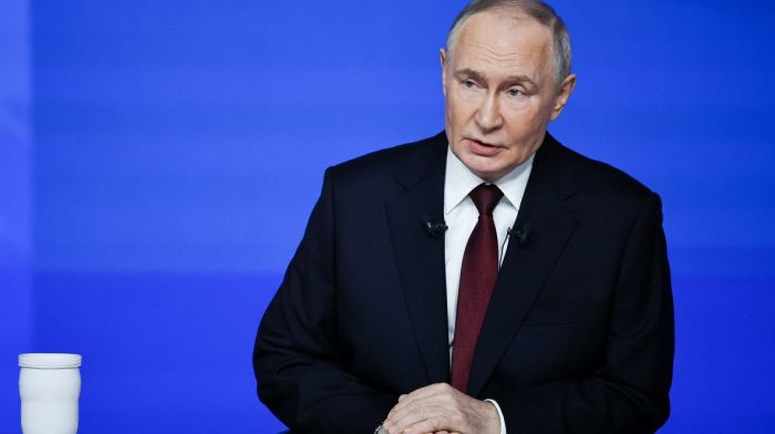 Владимир Путин посоветовал не готовым к отработке ординаторам учиться платно