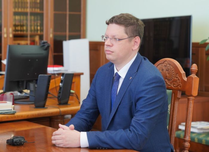 СМИ сообщили о задержании главы ивановского Депздрава Антона Арсеньева