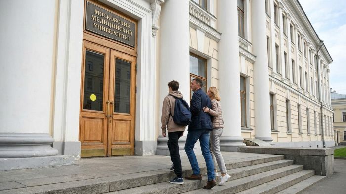 Россияне назвали медицинское образование самым востребованным