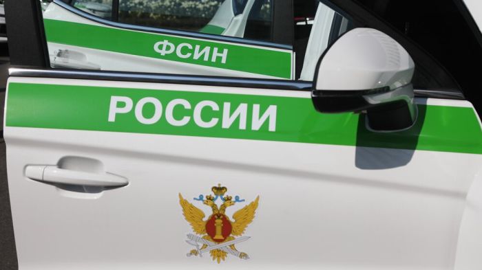 Врачам и медсестрам уголовно-исполнительной системы повысили оклады