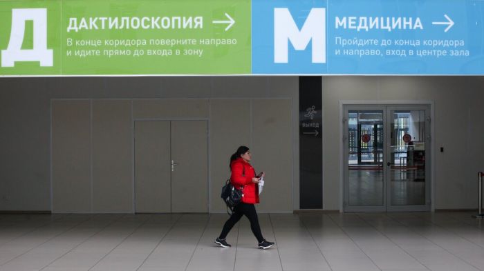В России ужесточат требования к медосмотрам мигрантов