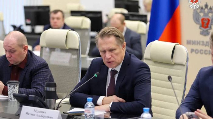 Михаил Мурашко поручил регионам усилить работу медицинских служб в праздники