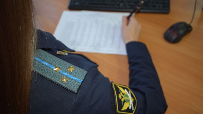 Врач вернул почти 3 млн рублей после досрочного увольнения по госпрограмме